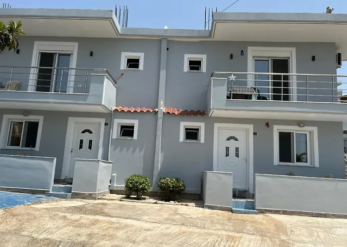 Eri Apartamento *