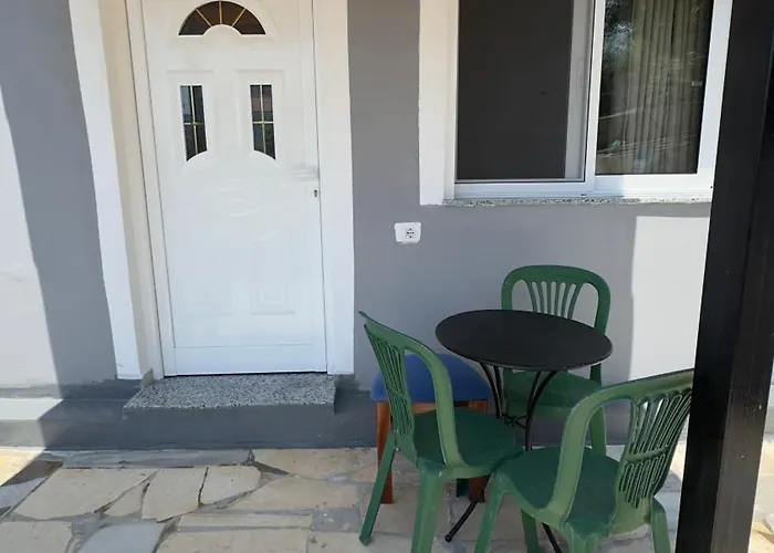 Eri Apartamento *