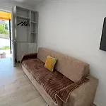 شقة Eri