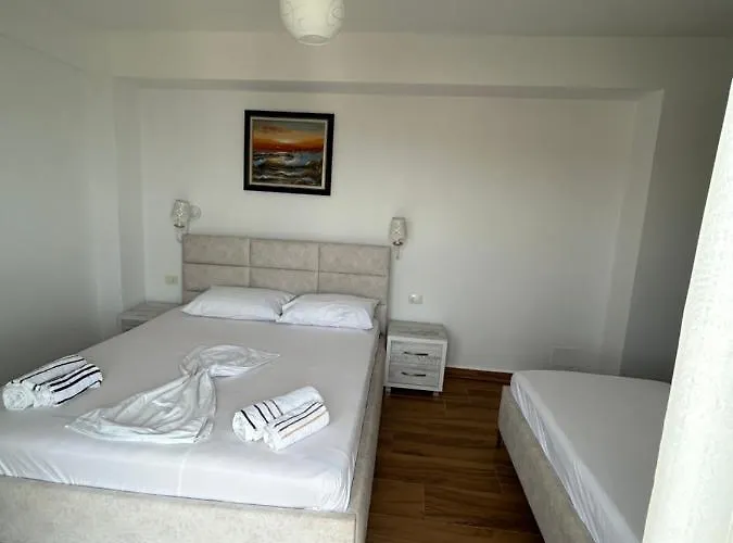Eri Apartament Saranda