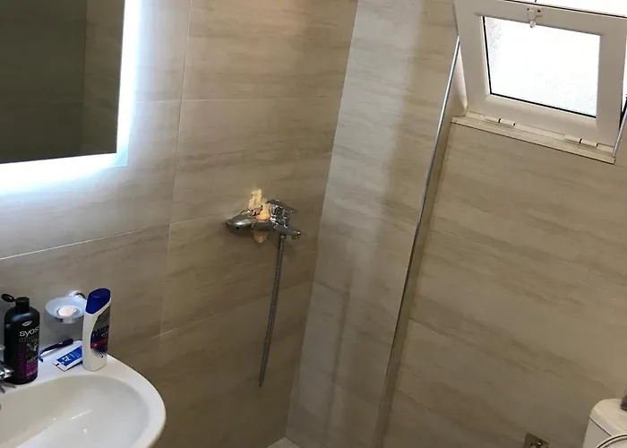 Apartament Eri